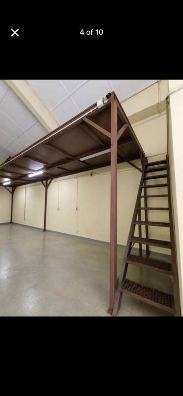 Mezzanine storage